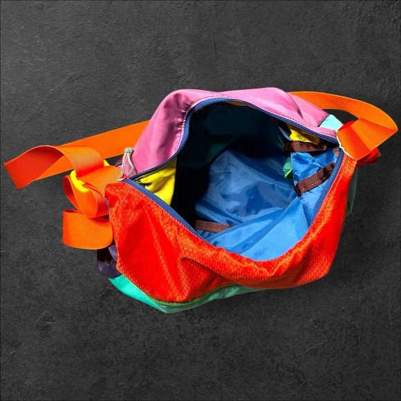 Cotopaxi Del Día Messenger Bag – One of a Kind - Picture 3 of 3